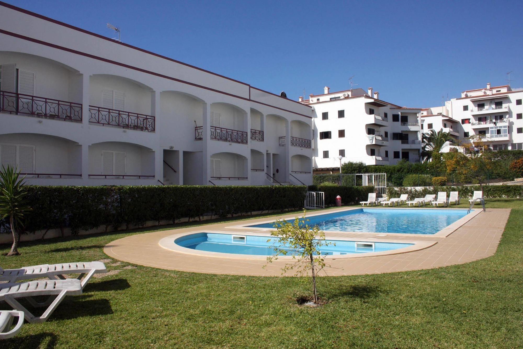 Kings Apartments Quarteira Dış mekan fotoğraf