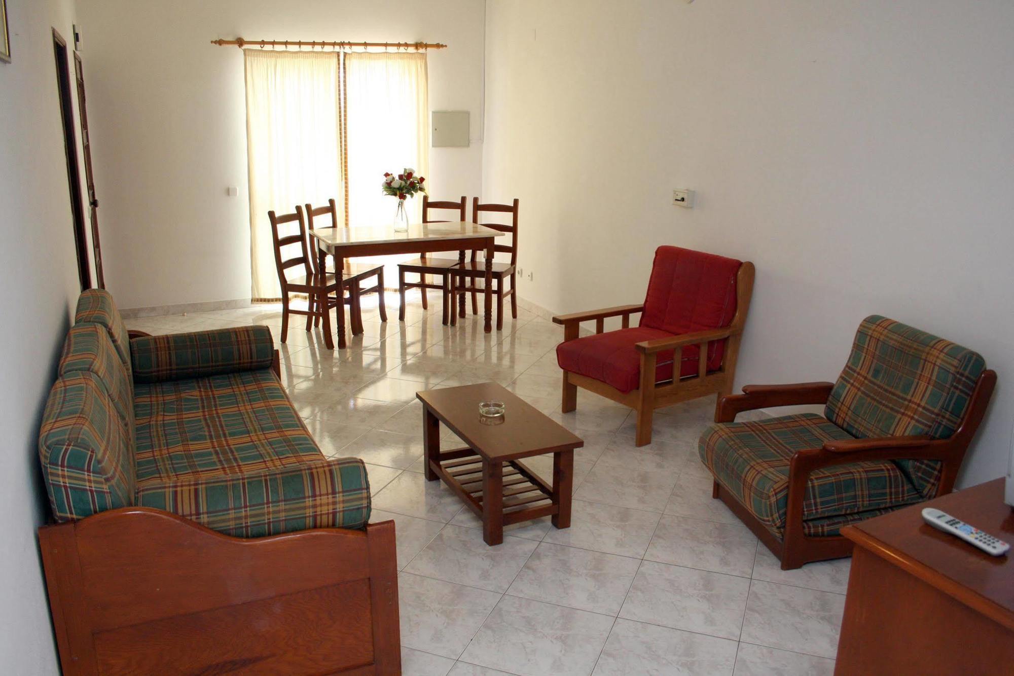 Kings Apartments Quarteira Dış mekan fotoğraf